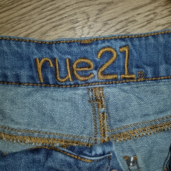 SOLD - Picture 3 of 3